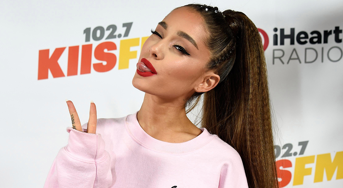 Ariana Grande's Best Ponytail Hairstyle Looks: Pics | chegos.pl